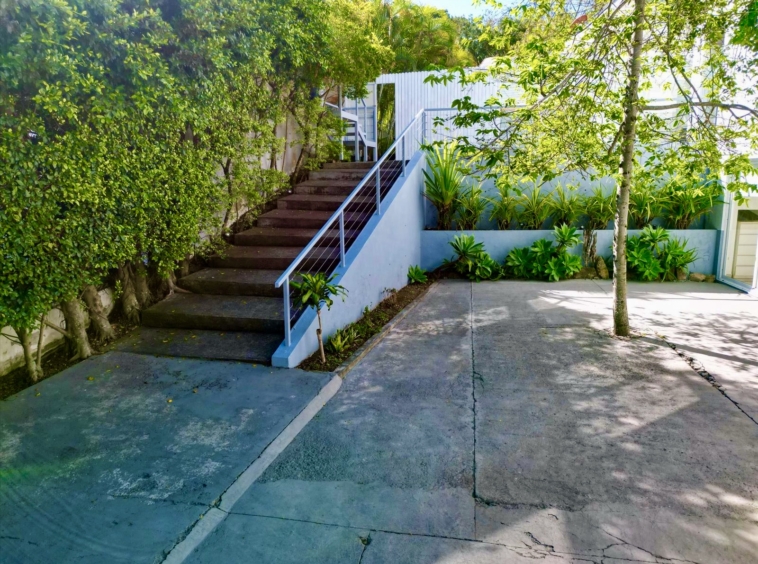 Casa Tres Alto – Escazú, Costa Rica – photo 1