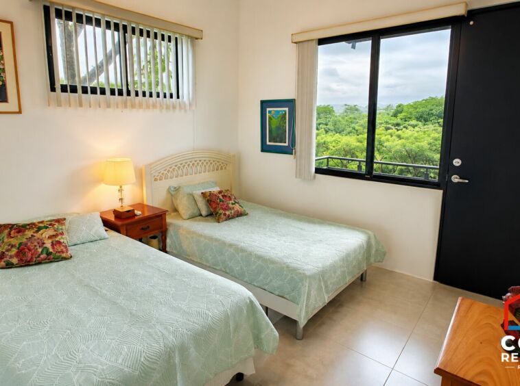 Ocean River View Villa – guest bedroom – Tárcoles, Costa Rica